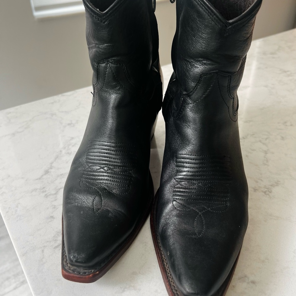 Tecovas Black Daisy Booties Leather Cowboy Heeled Boots